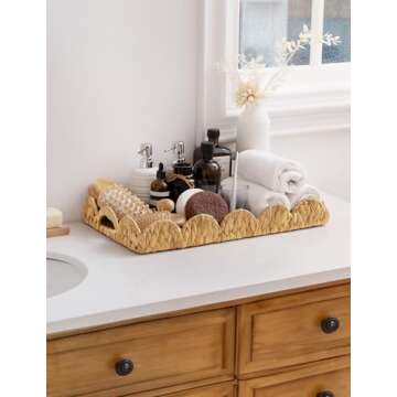 StorageWorks Large Wicker Scalloped Edge Serving Tray, Rectangle Tray with Built-in Handles, Hand-Woven Scalloped Rattan Tray, Wicker Trays for Décor, Natural Water Hyacinth