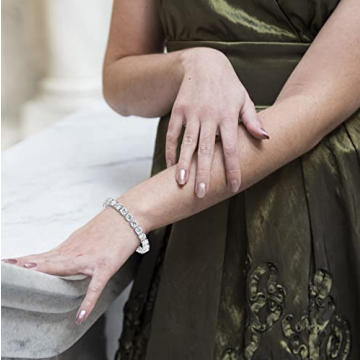 KEZEF Cubic Zirconia Tennis Bracelet, Silver Plated 7mm Round, 7 in - CZ Tennis Bracelet for Womens Jewelry - Cubic Zirconia Women Bracelets - White CZ