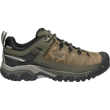 Comfortable Men's Waterproof Hiking Shoes for Adventures