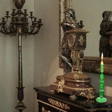 ULTNICE Elegant Retro Glass Candle Holder for Home Decor