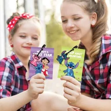 Dyatgerttide Valentine's Gift Set for Kids with Cards and Keychains