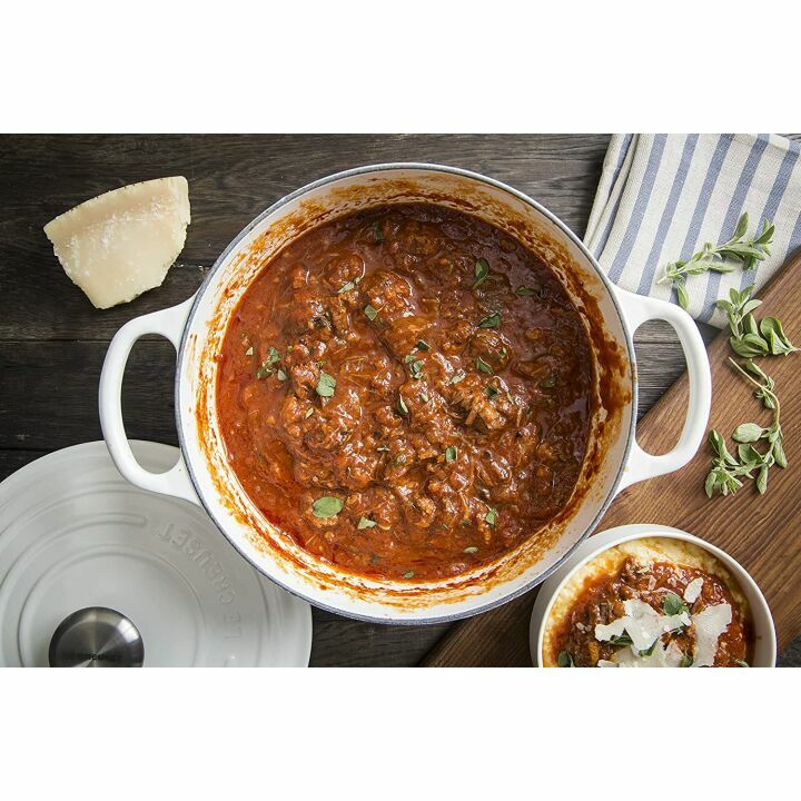 Le Creuset 5.5 Qt Round Dutch Oven - White Cast Iron