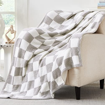 WRENSONGE Soft Checkered Throw Blanket for Comfort