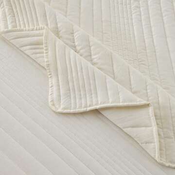 Twin Ivory Quilt Set | Lightweight Microfiber Bedspread