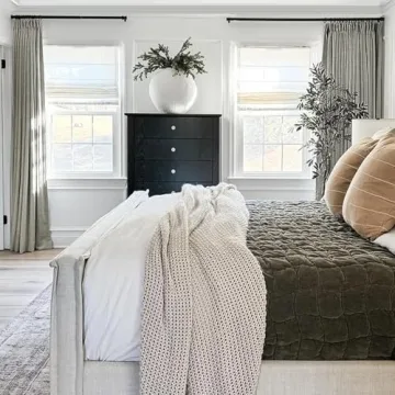 Luxurious TWOPAGES Faux Linen Pinch Pleat Curtains 52x96