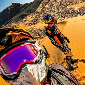 Interphone Cellularline, Intercom for Motorcycle with Mesh Communication, Model U-Com 8R, Up to 24 R...