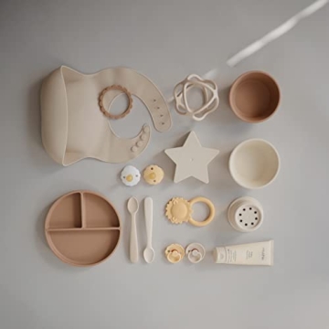 mushie Silicone Suction Plate | BPA-Free Non-Slip Design (Natural)