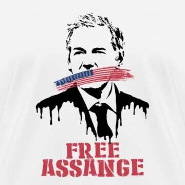Spreadshirt WikiLeaks Free Assange USA Flag Women's T-Shirt