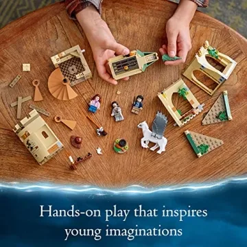 LEGO Harry Potter Hogwarts Courtyard: Sirius's Rescue 76401 Castle Set