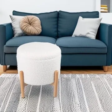 Stylish Round Sherpa Ottoman with Storage and Style