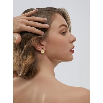 FAMARINE Chunky Gold Huggie Earrings - Stylish & Comfortable