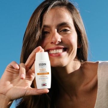 ISDIN Eryfotona Actinica Zinc Oxide and 100% Mineral Sunscreen Broad Spectrum SPF 50+, No White Cast, Suitable for Sensitive Skin, travel-size (1.7 Fl Oz)