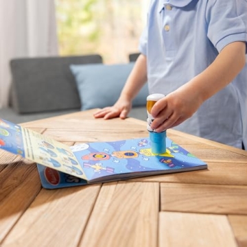 Melissa & Doug Sticker WOW!™ 24-Page Activity Pad and Sticker Stamper, 300 Stickers, Arts and Crafts Fidget Toy Collectible Character – Astronaut - FSC Certified