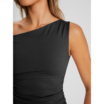 Trendy Queen Women's Off Shoulder Summer Top Y2K Chic