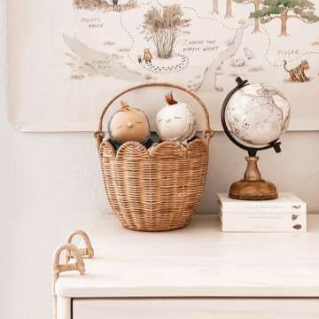 Stylish Scalloped Edge Rattan Storage Basket for Home