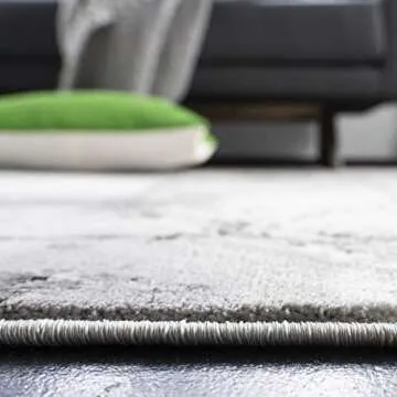 Durable Modern Abstract Area Rug by SAFAVIEH - 8x10