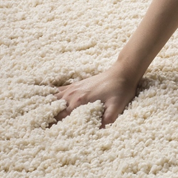 SAFAVIEH California Shag Area Rug in Luxurious Ivory