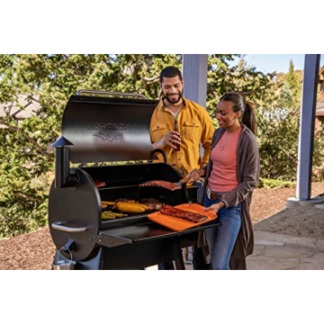 Traeger Pro 780 Pellet Grill with Wi-Fi and Food Probe