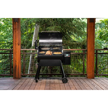 Traeger Pro 780 Pellet Grill with Wi-Fi and Food Probe