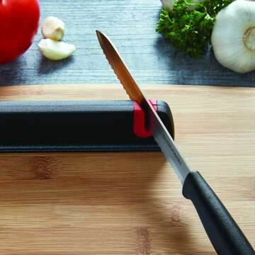 Farberware 5.5-Inch Serrated Utility Knife - Black