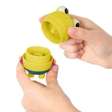 B. toys Animal Bath Toys – Light-up Whale & Squirt Frog