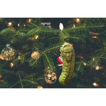 Picolas Cage Christmas Ornament, Funny Nicolas Cage Christmas Green Pickle Hanging Ornament, Christmas Pickle Tree Ornament for Christmas Tradition Decor Party Favor Stocking Stuffers (New,1-Pcs)
