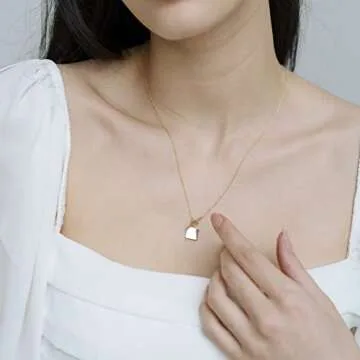 Honeycat Gwyneth Toggle Pendant Charm Necklace in Rose Gold