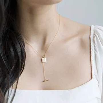 Honeycat Gwyneth Toggle Pendant Charm Necklace in Rose Gold