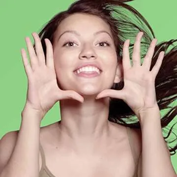 St. Ives Blackhead Clearing Face Scrub - Exfoliating Solution