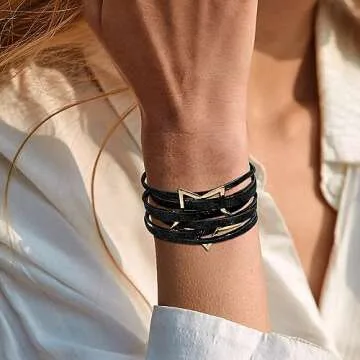 Fesciory Leopard Bracelet for Women, Boho Leather Wrap Multi-Layer Pearl Crystal Bracelet Bangle Jewelry (B42:Star Leather(Black))