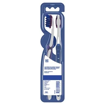 Oral-B Pro-Flex Stain Eraser Manual Toothbrush Twin Pack