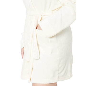 Amazon Essentials Women's Comfortable Plush Robe in Cream