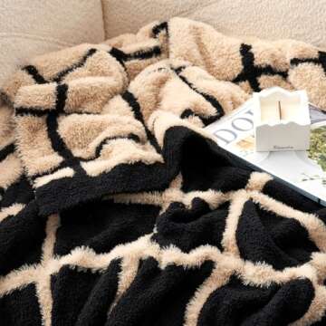 Amelie Home Cozy Faux Fur Throw, Double Sided Black Checkered Blanket, Soft Lightweight Square Blanket for Sofa, Chair, Bed, Plaid Black, 50 x 60