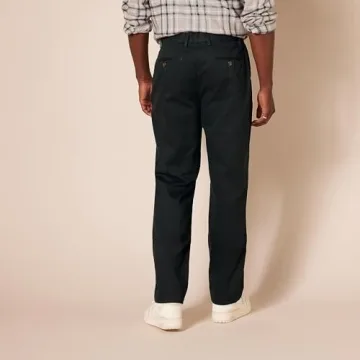 Men's Classic-Fit Wrinkle-Resistant Chino Pants