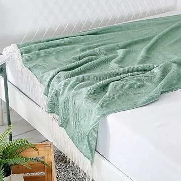 BOURINA Cozy Herringbone Throw Blanket for Home Decor