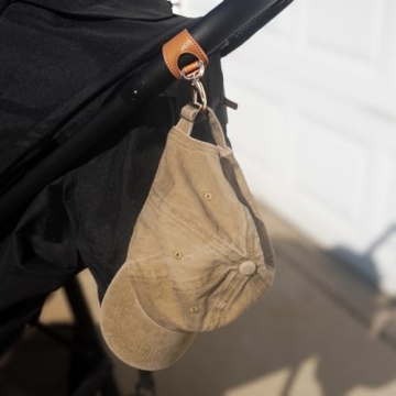 BAREFOOT CARIBOU Hands-Free Hat Clip for Travel