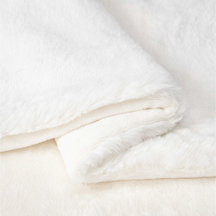 UGG Euphoria Throw Blanket