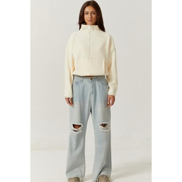 QINSEN Cozy Women’s Sweatshirt in Soft Fleece