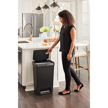 Rubbermaid Premier Series IV Step-On Trash Can 13 Gallon