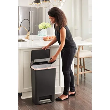 Rubbermaid Premier Series IV Step-On Trash Can 13 Gallon