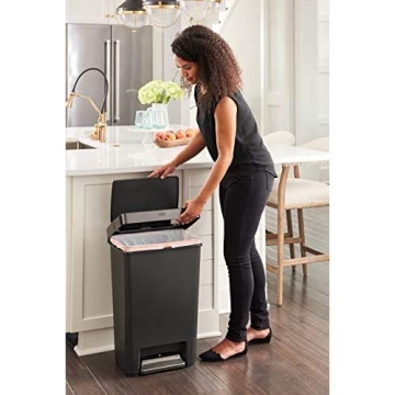 Rubbermaid Premier Series IV Step-On Trash Can 13 Gallon