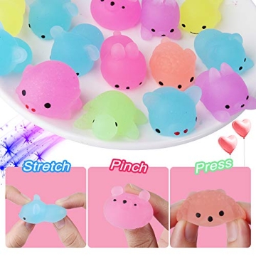 Outee 30 Pcs Glow in the Dark Mochi Animal Toys