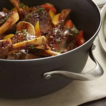 Calphalon Contemporary Hard-Anodized Aluminum Nonstick Cookware, Dutch Oven, 8 1/2-quart, Black