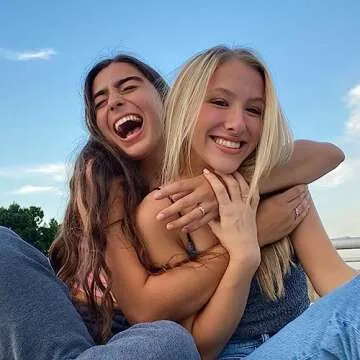 Beautiful Story Jewellery Wave Bracelet for Women