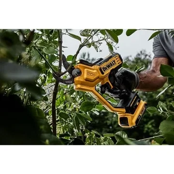 DEWALT 20V MAX Cordless Pruning Shears for Easy Garden Work