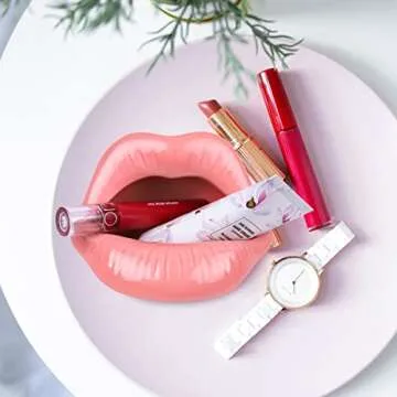 Creative Ceramic Cigarette Ashtrays Personality Red Lips Ashtray Desktop Smoking Ash Tray Fashion Lip Shape Home Decorations Office Bar Indoor Outdoor Patio Use Handmade Craft Gift for Men Women
