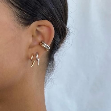Ear Cuffs Non Piercing Aretes De Mujer Gold Chunky Earrings for Women Clip On Earrings Non Tarnish Gold Earrings Gifts Trendy Stuffers