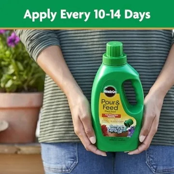 Miracle-Gro Plant Food Fertilizer Instantly Feeds Live Plants