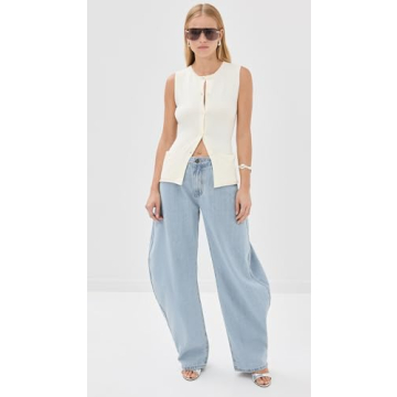 Trendy Lioness Women's Horseshoe Jeans in Washed Blue