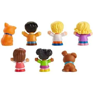 Fisher-Price Little People Friends & Pets Figure Pack, Set of 7 Character Figures for Toddlers and Preschool Kids Ages 1 to 5 Years